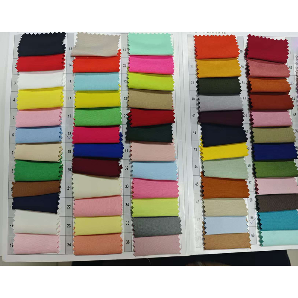 Luxuriöse Schwarze Damenkostüm – Womens Blazer Bewertung und Preis