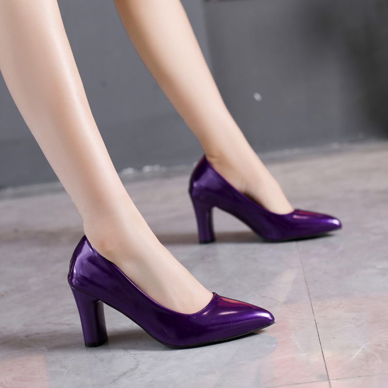 Plus Size Lackleder Pump Heels – Pump Heel Block Bewertung und Preis