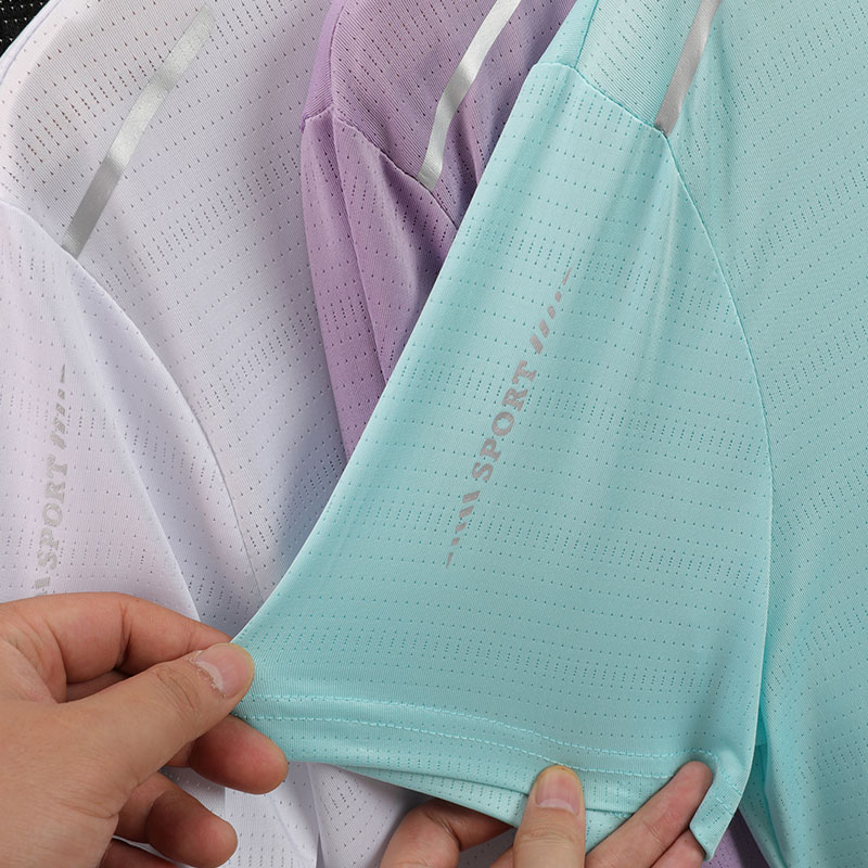 Schnell trocknendes Lauf-T-Shi – Silk Blouse Bewertung und Preis
